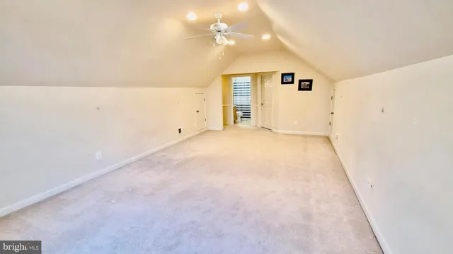 a view of utility room with washer and dryer