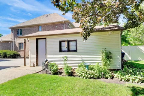 $524,999 | 479 North Elm Avenue, Elmhurst, IL 60126