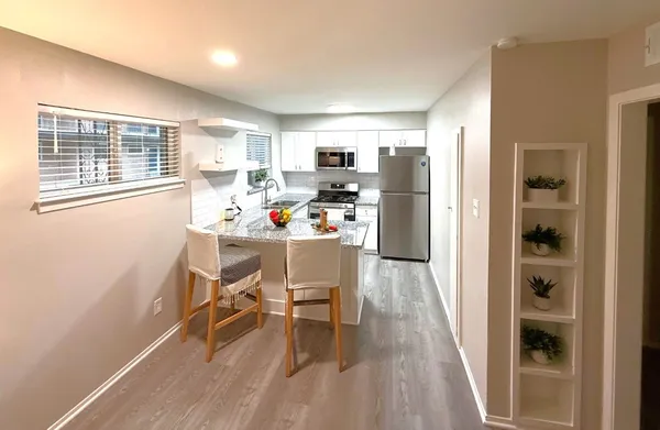 $1,230 | 9733 Neuens Road, Unit 25, Houston, TX 77080