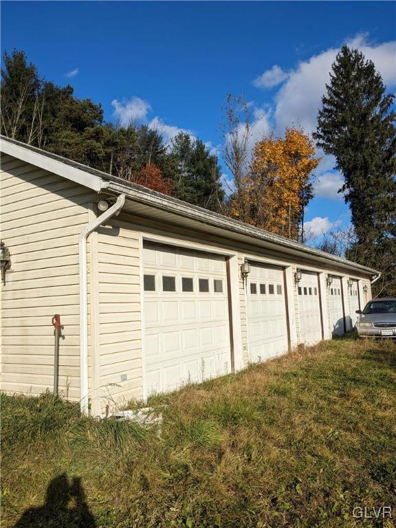 939 Molasses Valley Road Kunkletown, PA 18058 - Photo 3 of 5 5 Car Garage