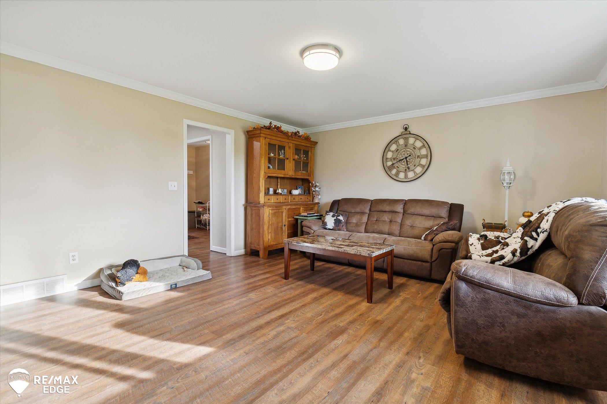 2181 South Oak Road Davison, MI 48423 - Photo 21 of 54 50157397-79f44056-25c6-481a-b961-3f3fe1fb698d.JPG