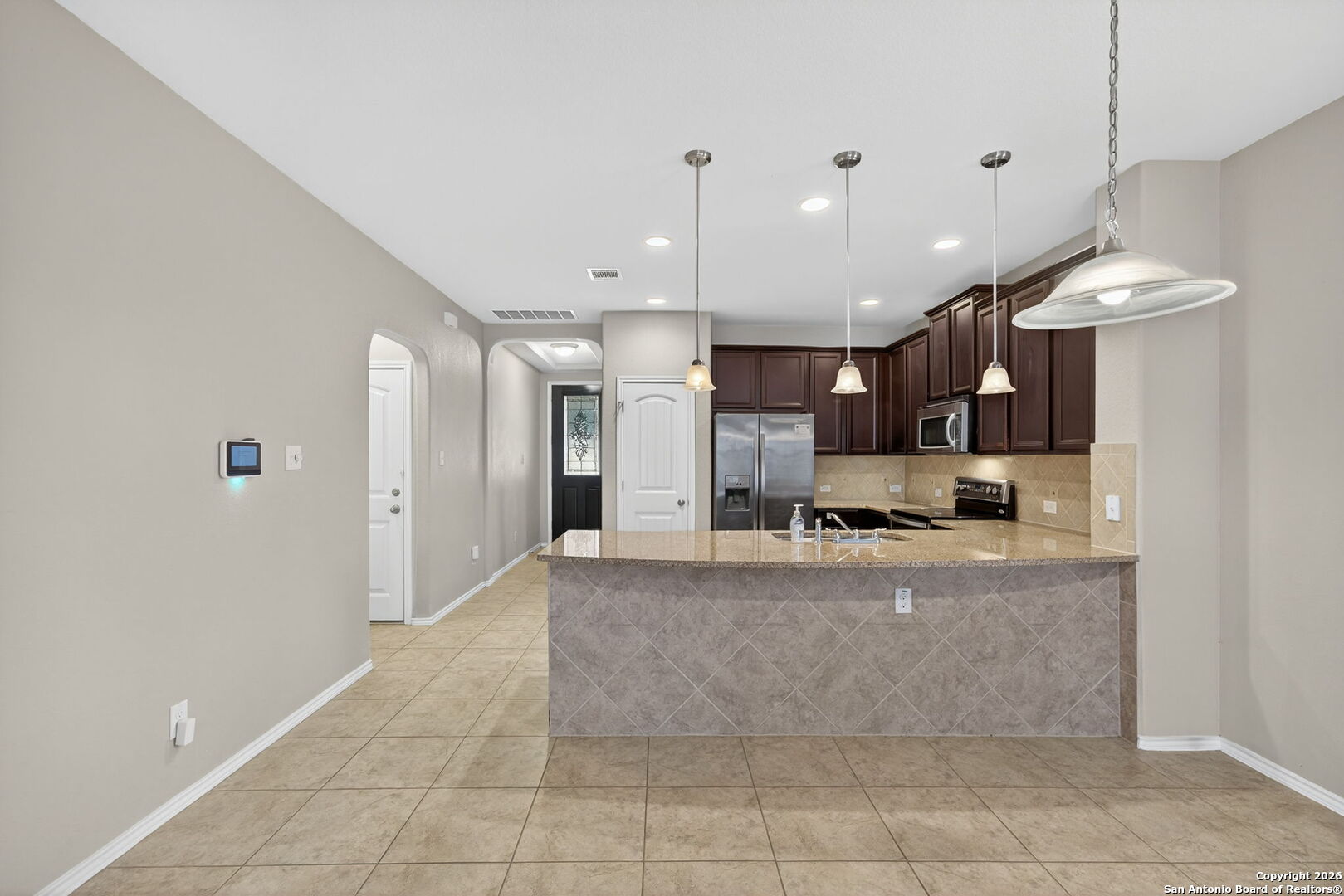 10405 Macarthur Way Converse, TX 78109 - Photo 12 of 33