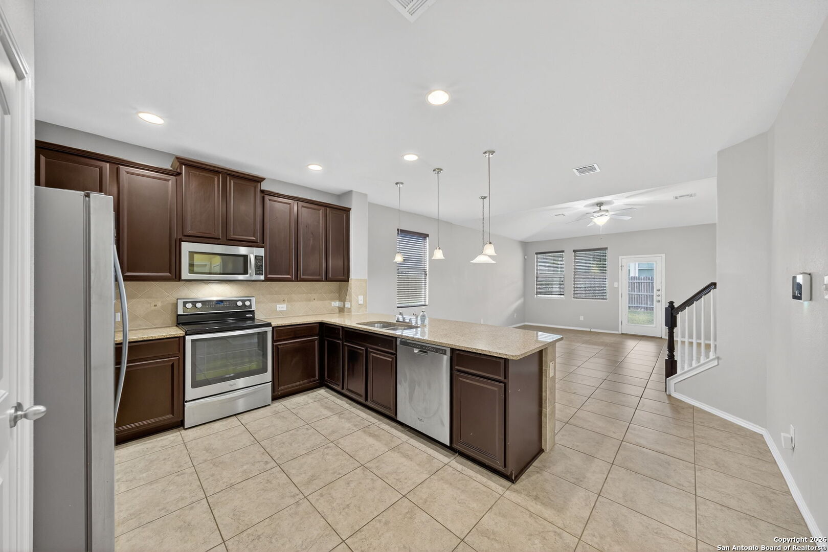 10405 Macarthur Way Converse, TX 78109 - Photo 14 of 33