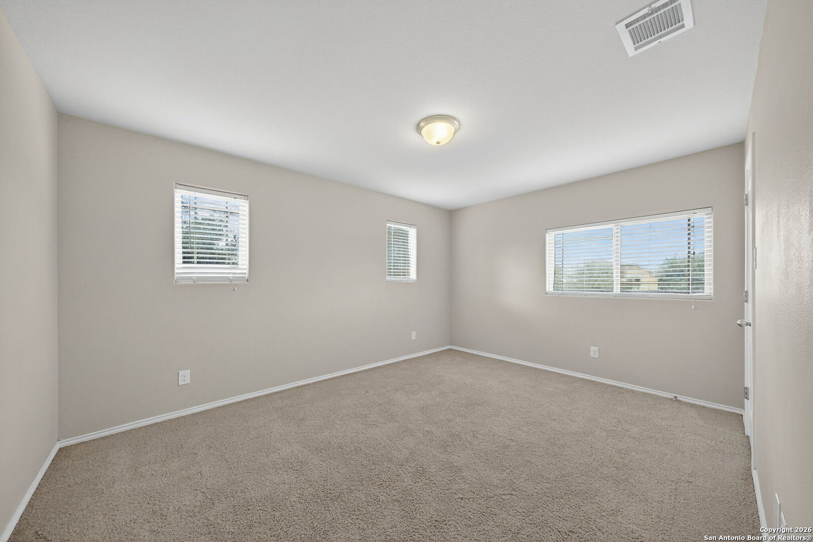 10405 Macarthur Way Converse, TX 78109 - Photo 23 of 33