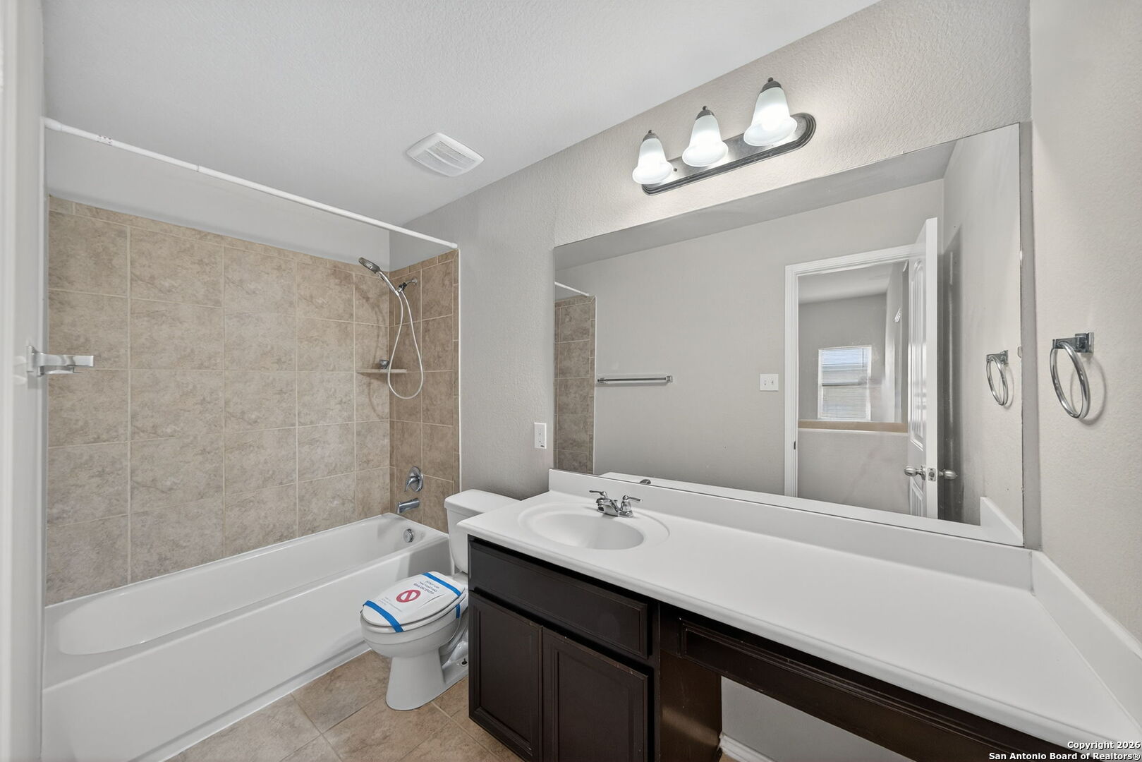 10405 Macarthur Way Converse, TX 78109 - Photo 25 of 33