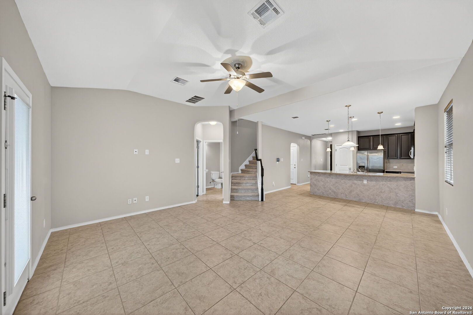 10405 Macarthur Way Converse, TX 78109 - Photo 10 of 33