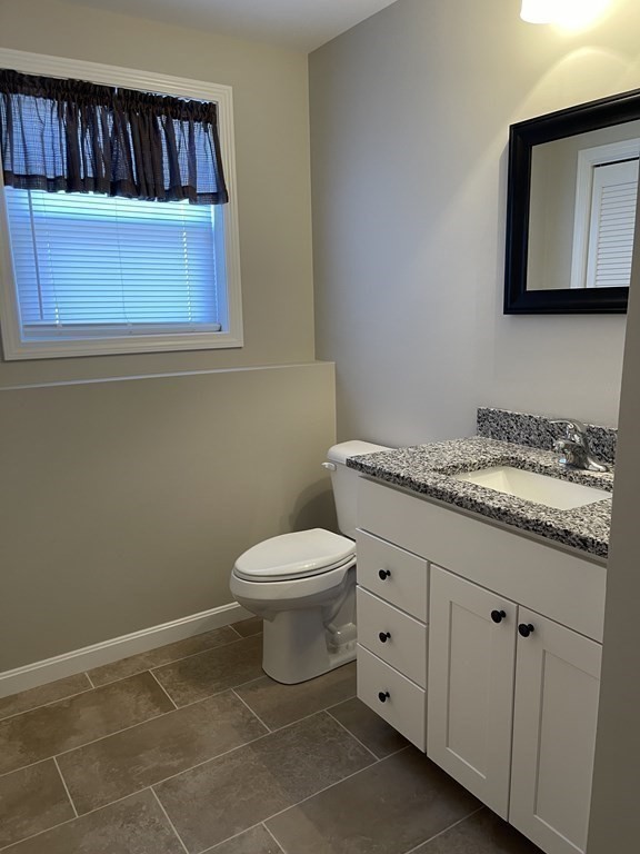 376 Manchester Street Fall River, MA 02721 - Photo 20 of 25