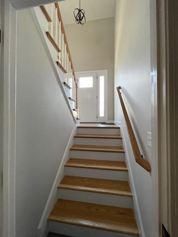 376 Manchester Street Fall River, MA 02721 - Photo 23 of 25