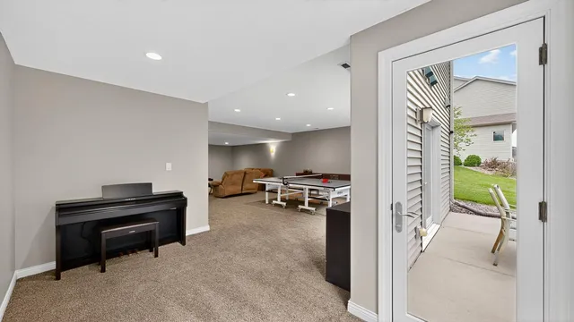 $639,900 | 5274 Southwood Drive Southwest, Rochester, MN 55902