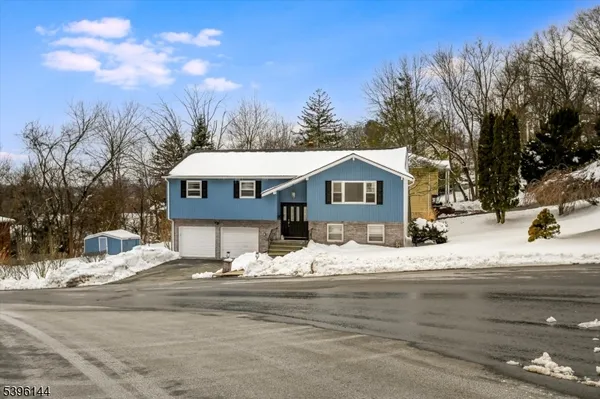 $599,000 | 210 Ross Drive, Boonton, NJ 07005