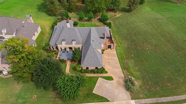 $675,000 | 1166 Waters Edge Circle, Shreveport, LA 71106