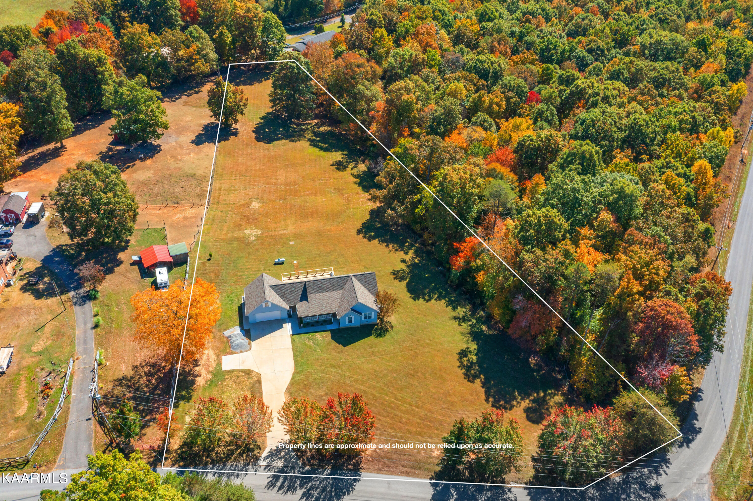 210 Curtis Road Tellico Plains, TN 37385 - Photo 39 of 57 210 Curtis Road-50-1