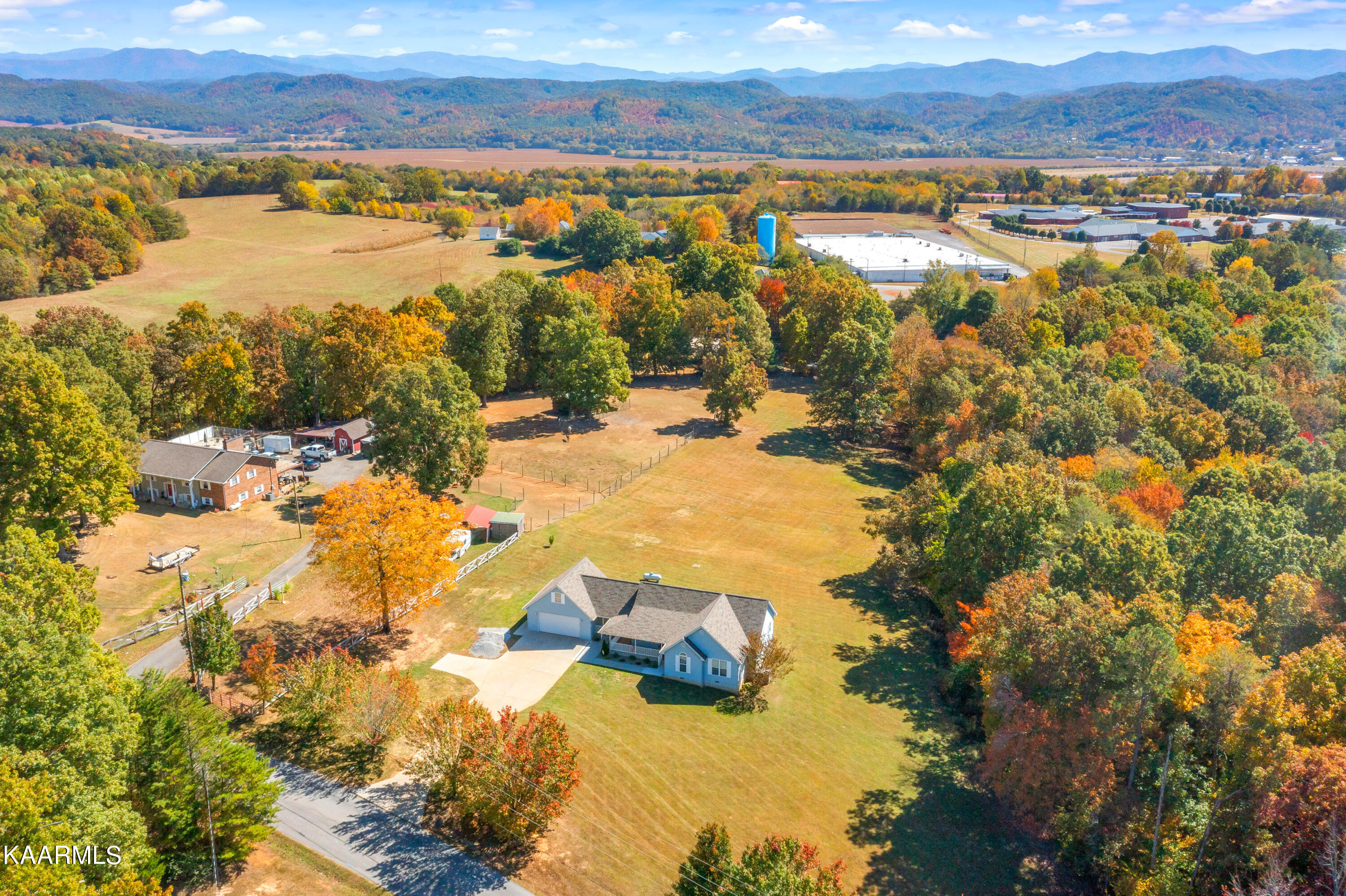 210 Curtis Road Tellico Plains, TN 37385 - Photo 50 of 57 210 Curtis Road-49