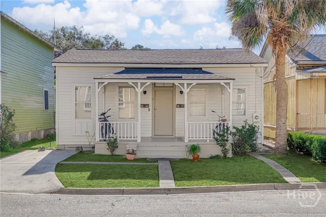 $459,000 | 9 West 48th Street, Savannah, GA 31405