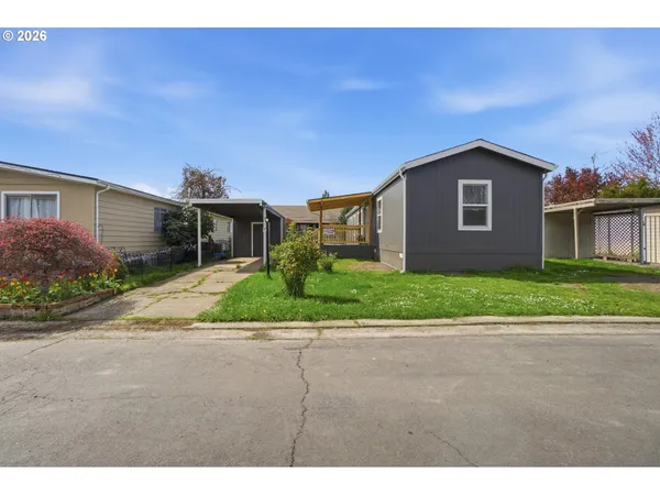$159,900 | 1103 North Springbrook Road, Unit 37, Newberg, OR 97132
