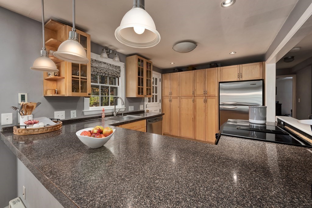 54 Hillside Road Boxford, MA 01921 - Photo 5 of 32