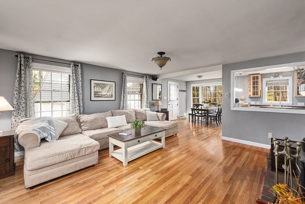 54 Hillside Road Boxford, MA 01921 - Photo 9 of 32