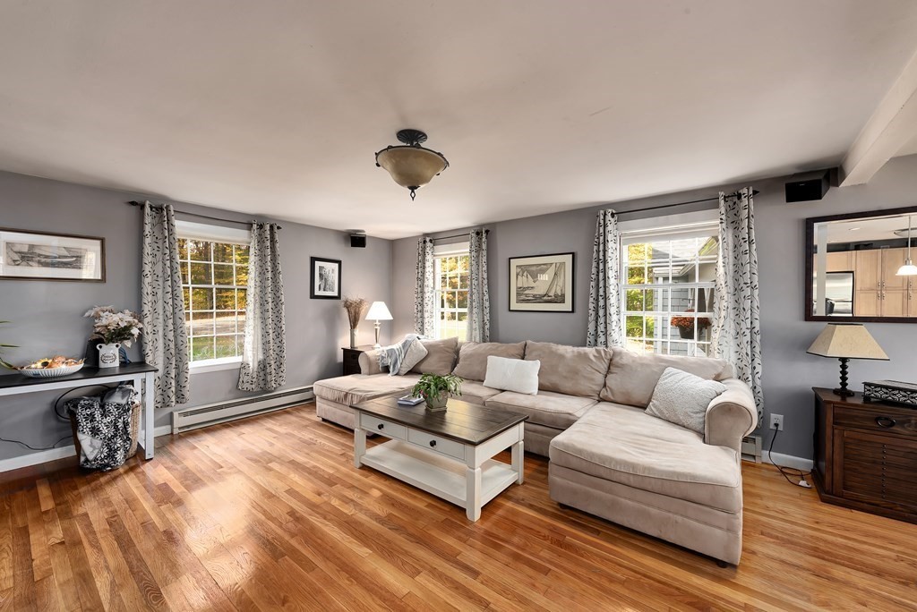 54 Hillside Road Boxford, MA 01921 - Photo 10 of 32