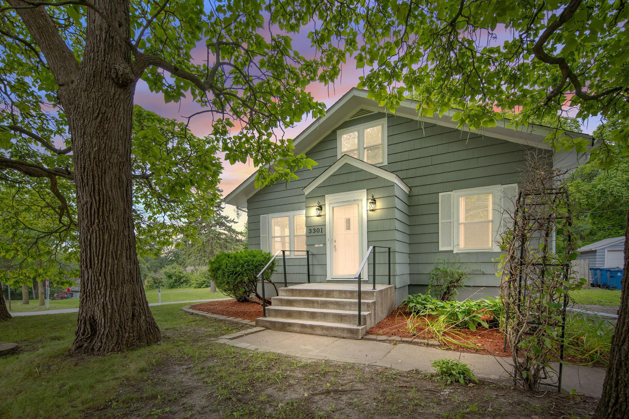 3301 Beard Avenue North Robbinsdale, MN 55422 - Photo 3 of 48