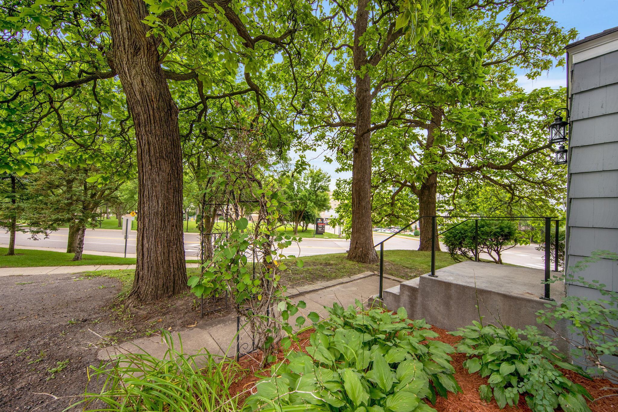 3301 Beard Avenue North Robbinsdale, MN 55422 - Photo 43 of 48