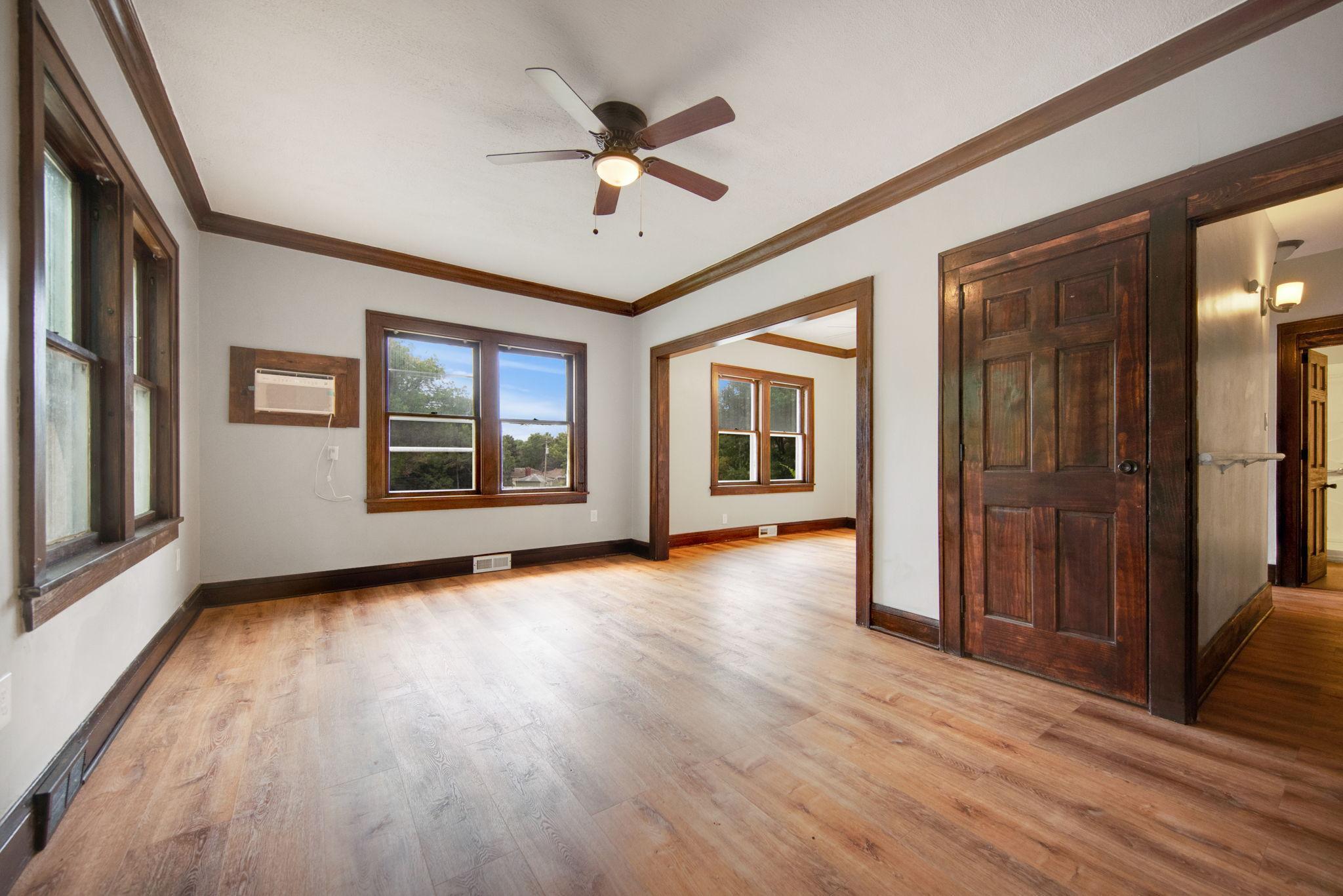 3301 Beard Avenue North Robbinsdale, MN 55422 - Photo 10 of 48