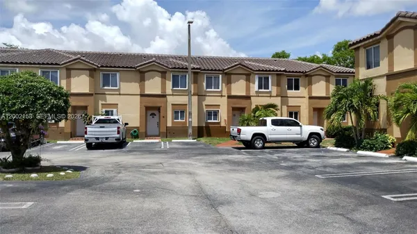 $2,950 | 8382 Southwest 152nd Avenue, Unit 124, Miami, FL 33193