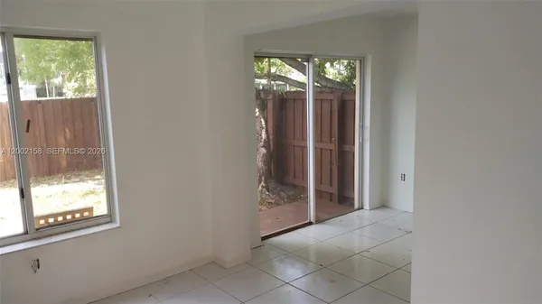 $2,950 | 8382 Southwest 152nd Avenue, Unit 124, Miami, FL 33193