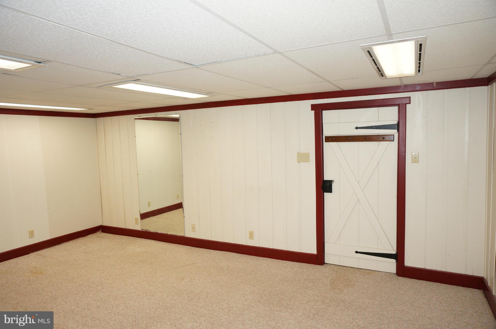 11306 Marbern Road Hagerstown, MD 21740 - Photo 28 of 30 Lower Level Family Room
