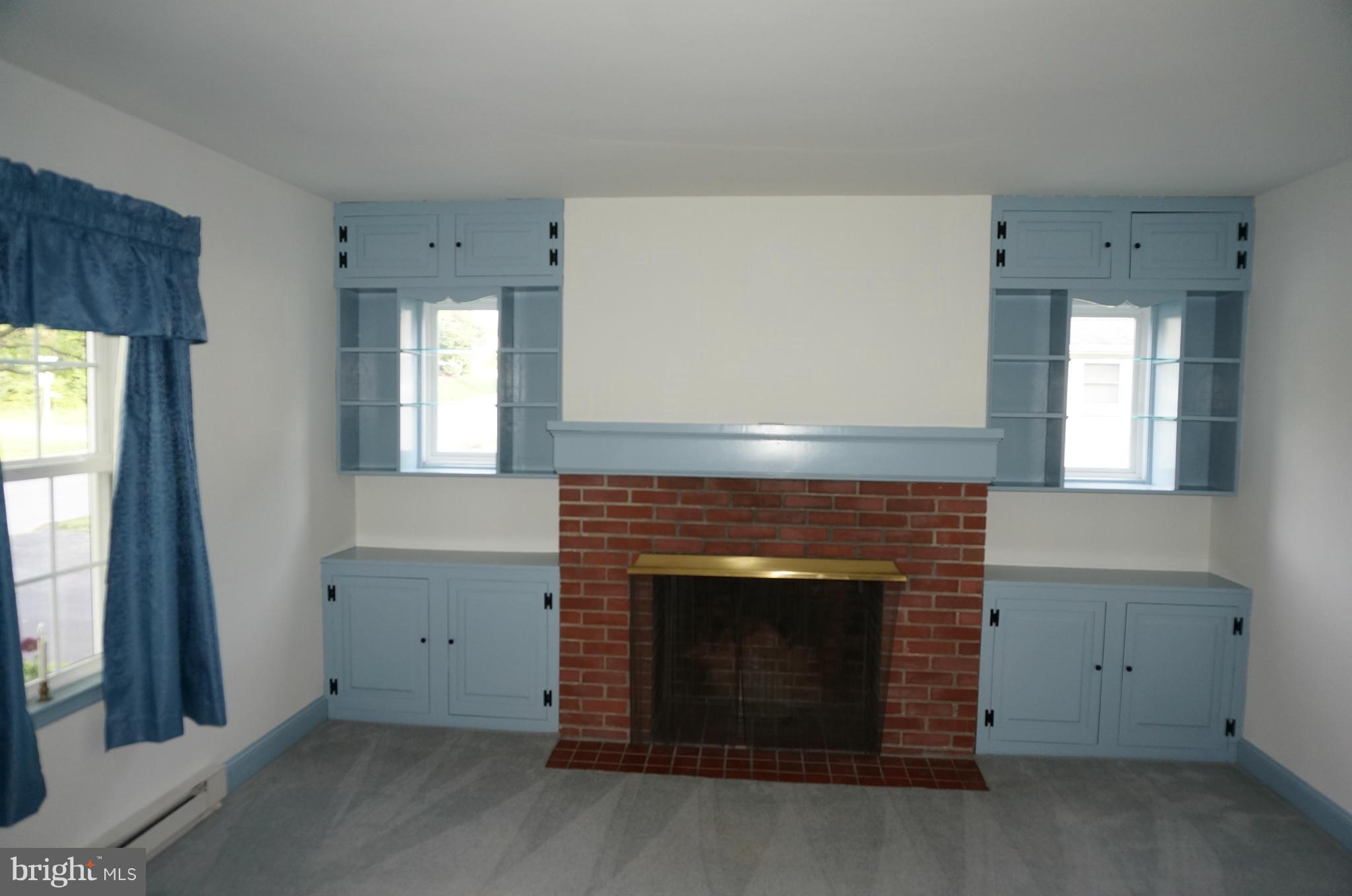 11306 Marbern Road Hagerstown, MD 21740 - Photo 9 of 30 Living Room - Wood Burning FP w/Built-In's