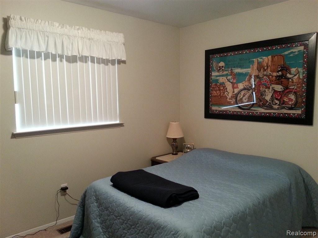 855 Meadowlake Road Canton, MI 48188 - Photo 12 of 22 Bedroom 2