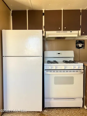 a view of washer and dryer