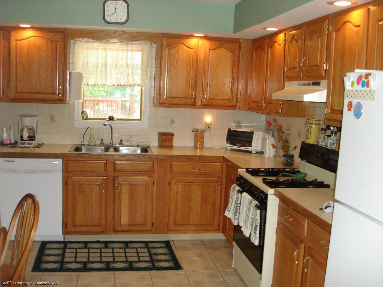 114 Maggies Road Clarks Summit, PA 18411 - Photo 6 of 12 Gallery Image 6