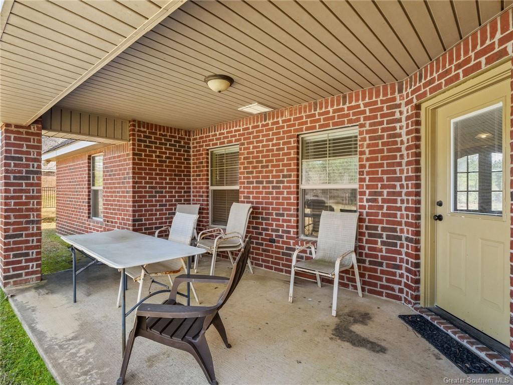 2013 Slagle Road Leesville, LA 71446 - Photo 17 of 23 Gallery Image 17