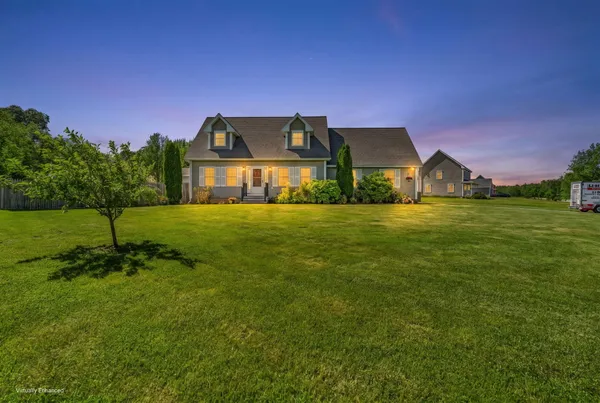 $489,000 | 174 Rolling Meadow Drive, Bangor, ME 04401