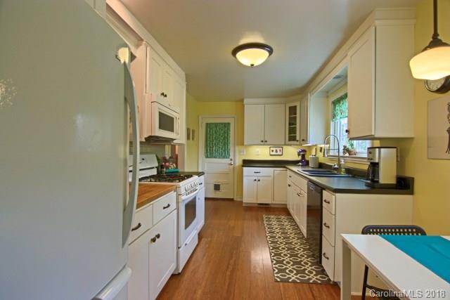202 Balsam Road Hendersonville, NC 28792 - Photo 14 of 24 Gallery Image 14