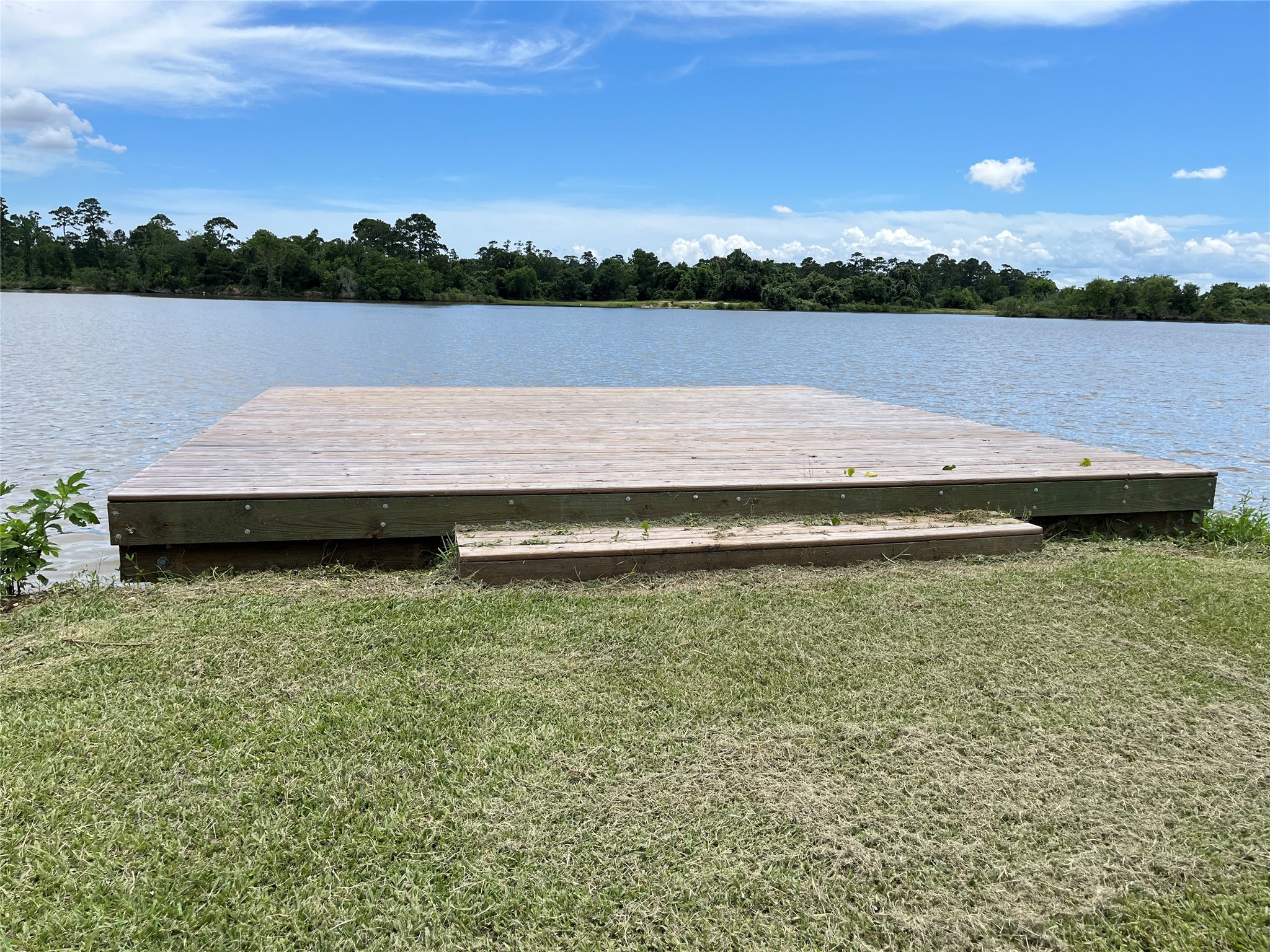 21511 Rio Villa Drive Houston, TX 77049 - Photo 19 of 45 a view of a lake view