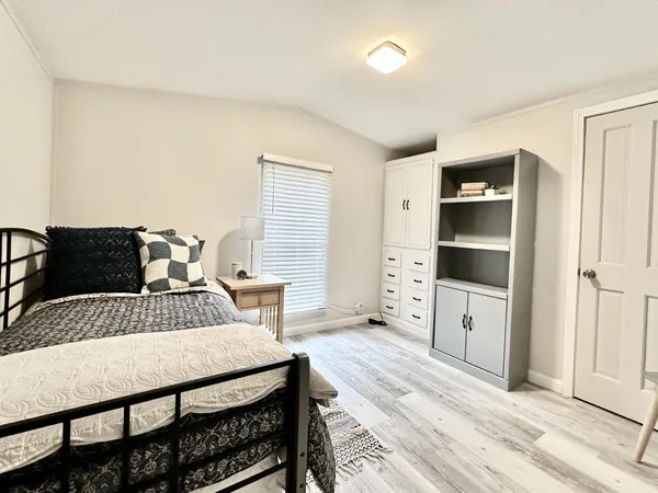 $114,900 | 242 Riverside Drive, Campton, NH 03223