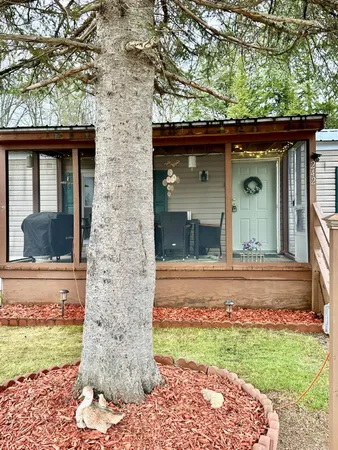 $114,900 | 242 Riverside Drive, Campton, NH 03223