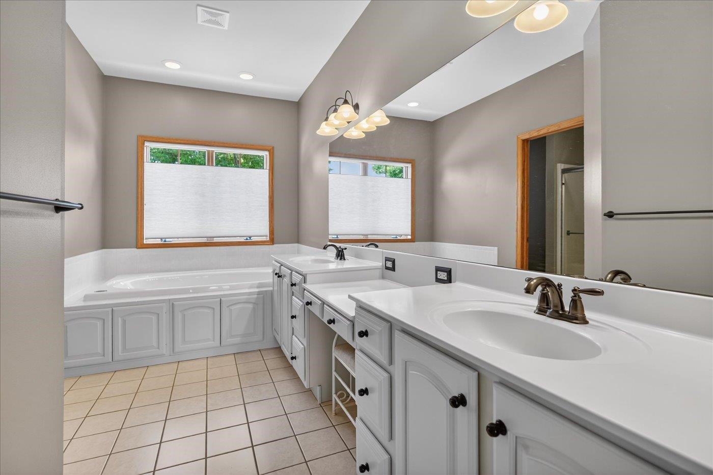 9101 Settlers Road Madison, WI 53717 - Photo 21 of 49