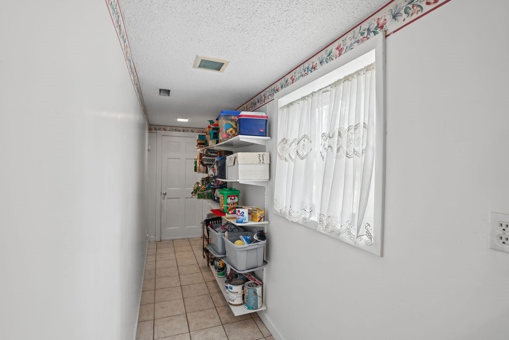106 East Hillshire Road Decatur, IL 62521 - Photo 33 of 40 Gallery Image 33