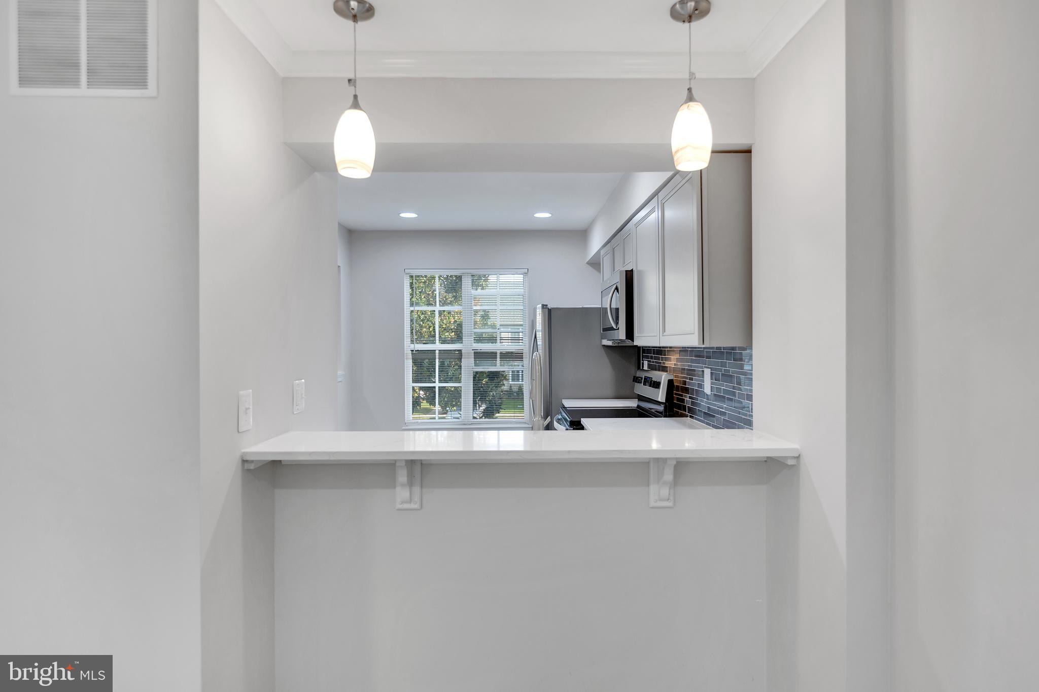 2406 Potterfield Road Baltimore, MD 21244 - Photo 6 of 16