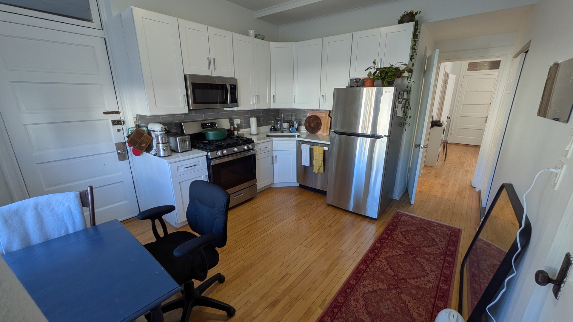 2322 West Rice Street, Unit 2R Chicago, IL 60622 - Photo 10 of 22