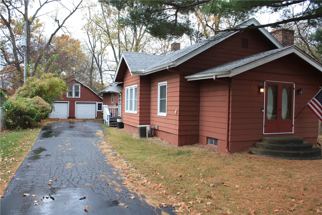 2705 South Taylor Road Decatur, IL 62521 - Photo 2 of 18