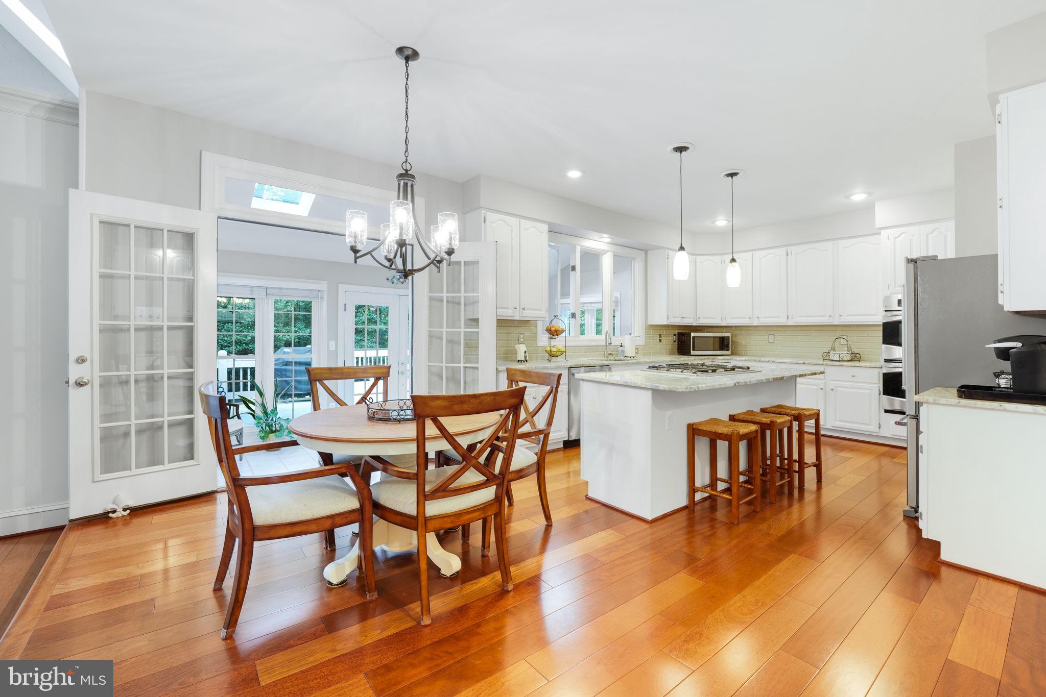 1142 Round Pebble Lane Reston, VA 20194 - Photo 19 of 75 Gallery Image 19