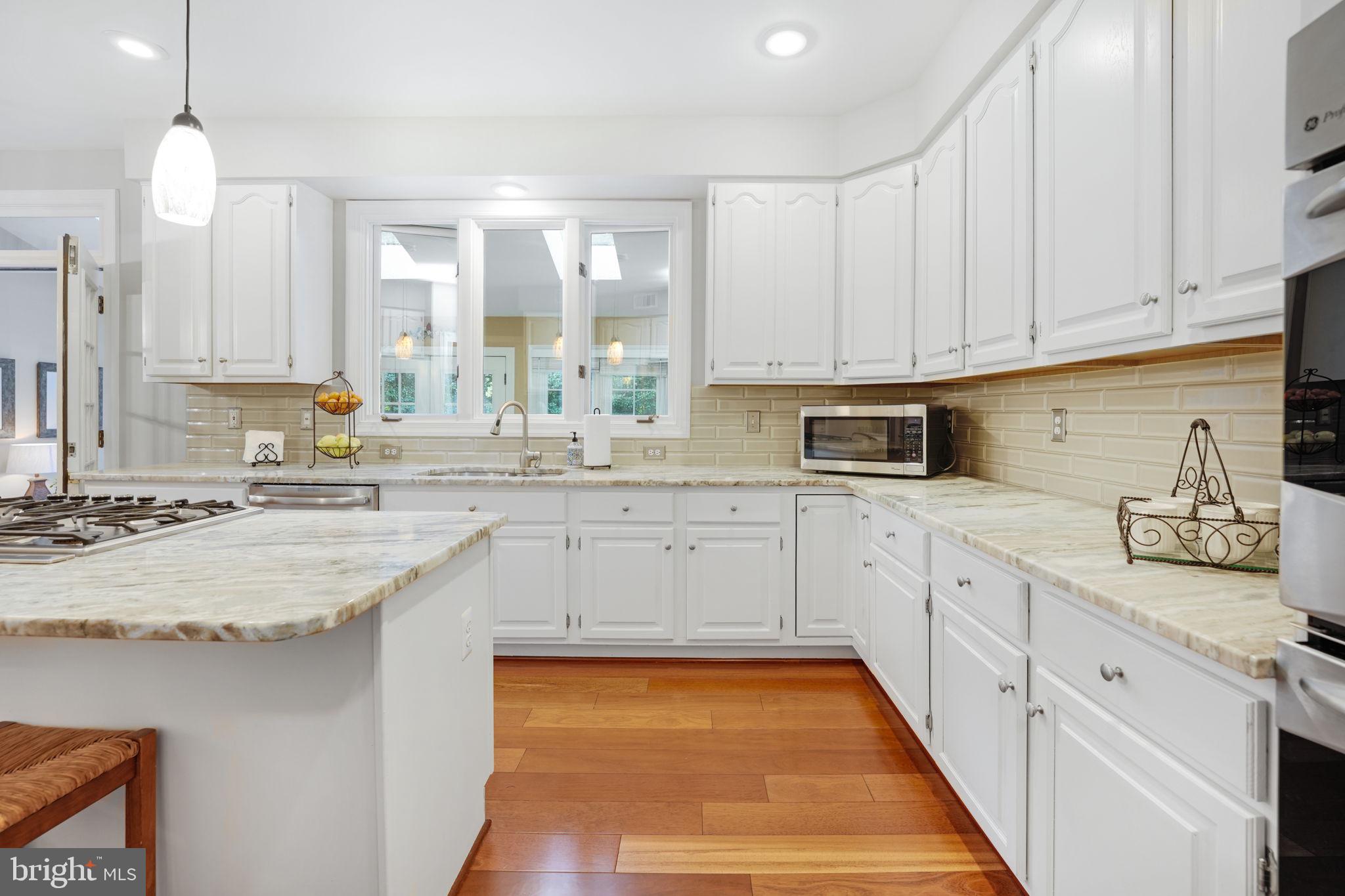 1142 Round Pebble Lane Reston, VA 20194 - Photo 22 of 75 Gallery Image 22