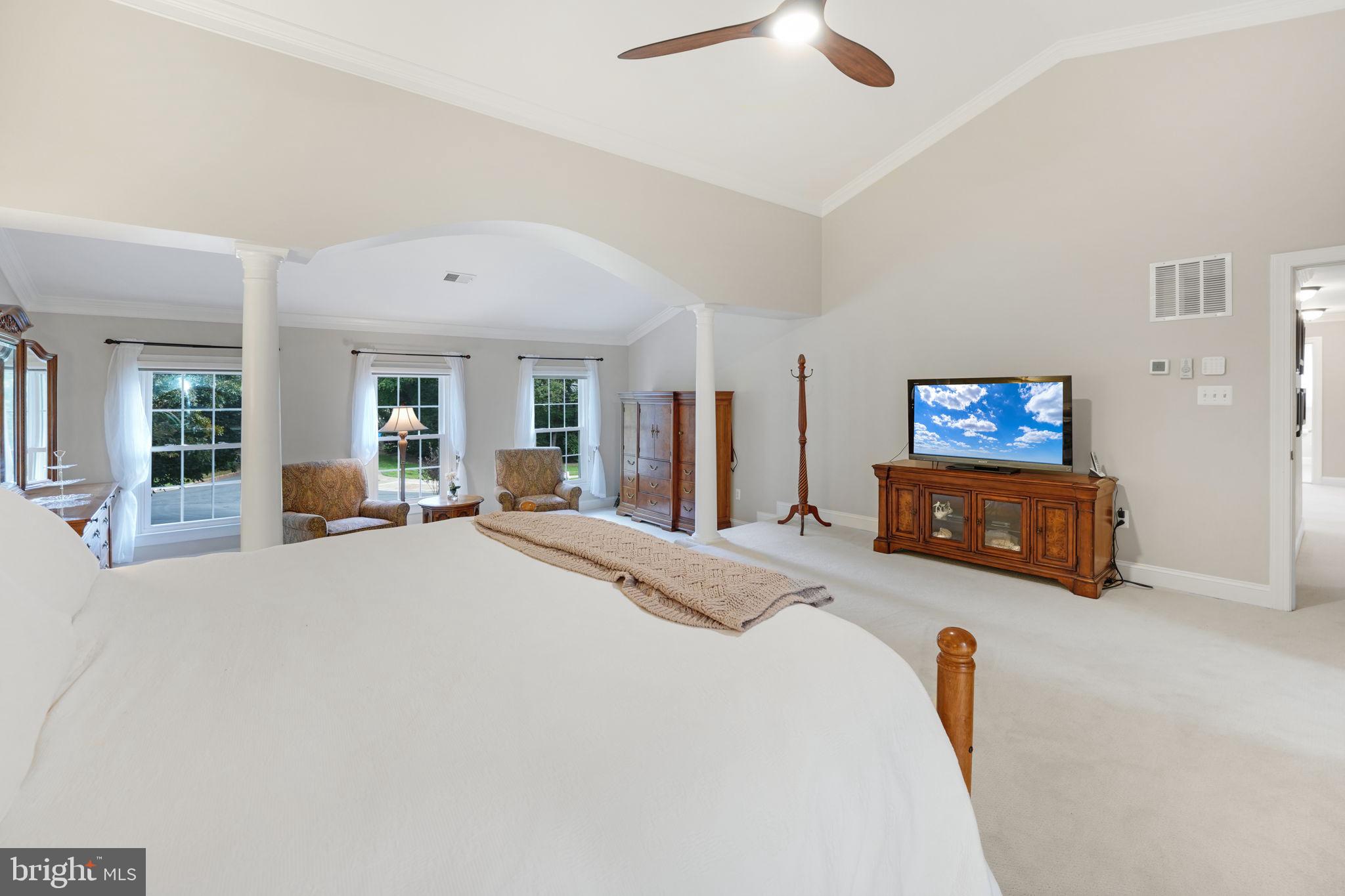1142 Round Pebble Lane Reston, VA 20194 - Photo 33 of 75 Gallery Image 33