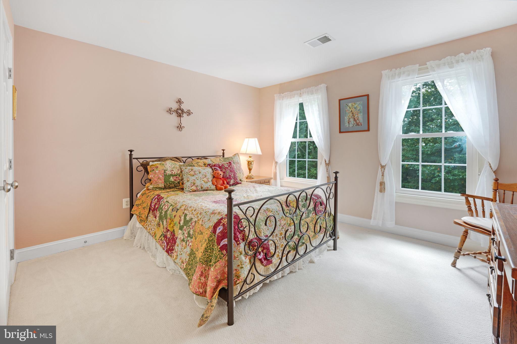 1142 Round Pebble Lane Reston, VA 20194 - Photo 41 of 75 Gallery Image 41