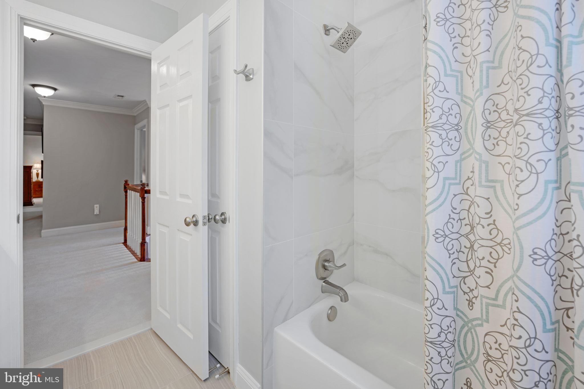 1142 Round Pebble Lane Reston, VA 20194 - Photo 43 of 75 Gallery Image 43