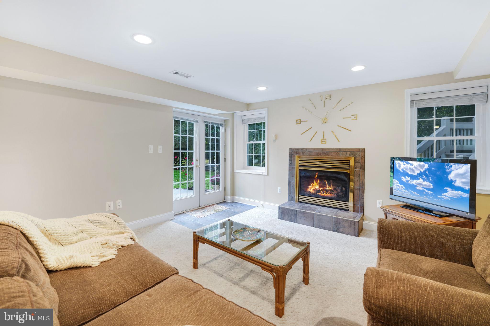 1142 Round Pebble Lane Reston, VA 20194 - Photo 47 of 75 Gallery Image 47