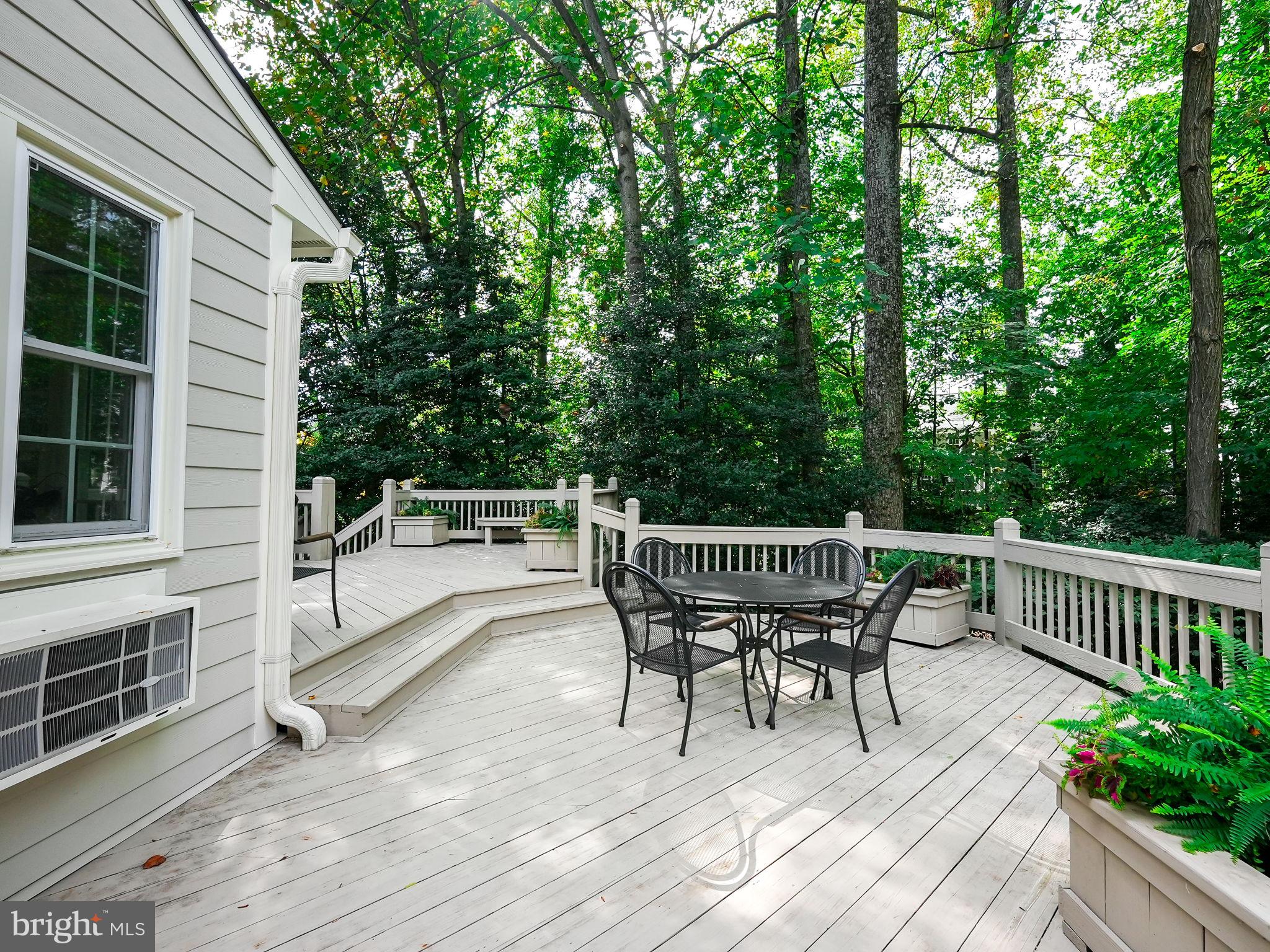 1142 Round Pebble Lane Reston, VA 20194 - Photo 61 of 75 Gallery Image 61